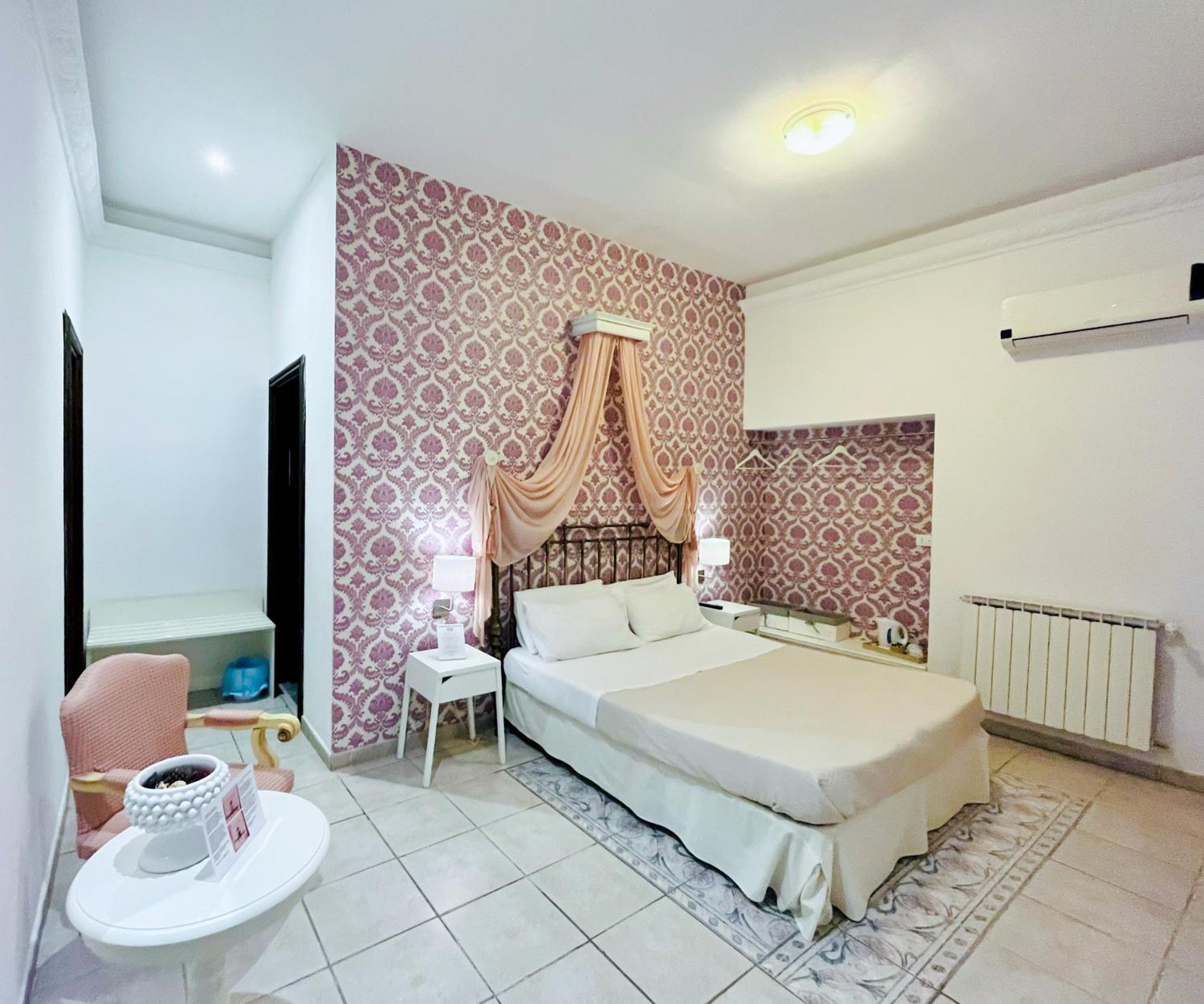 Bed and breakfast Antica Palermo R&B Extérieur photo