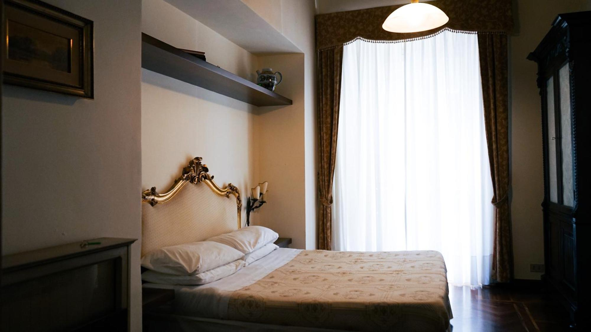 Bed and breakfast Antica Palermo R&B Extérieur photo