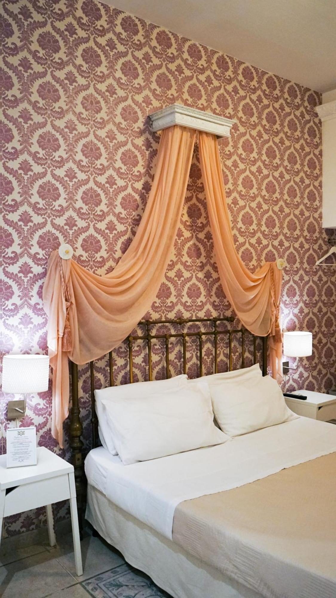 Bed and breakfast Antica Palermo R&B Extérieur photo