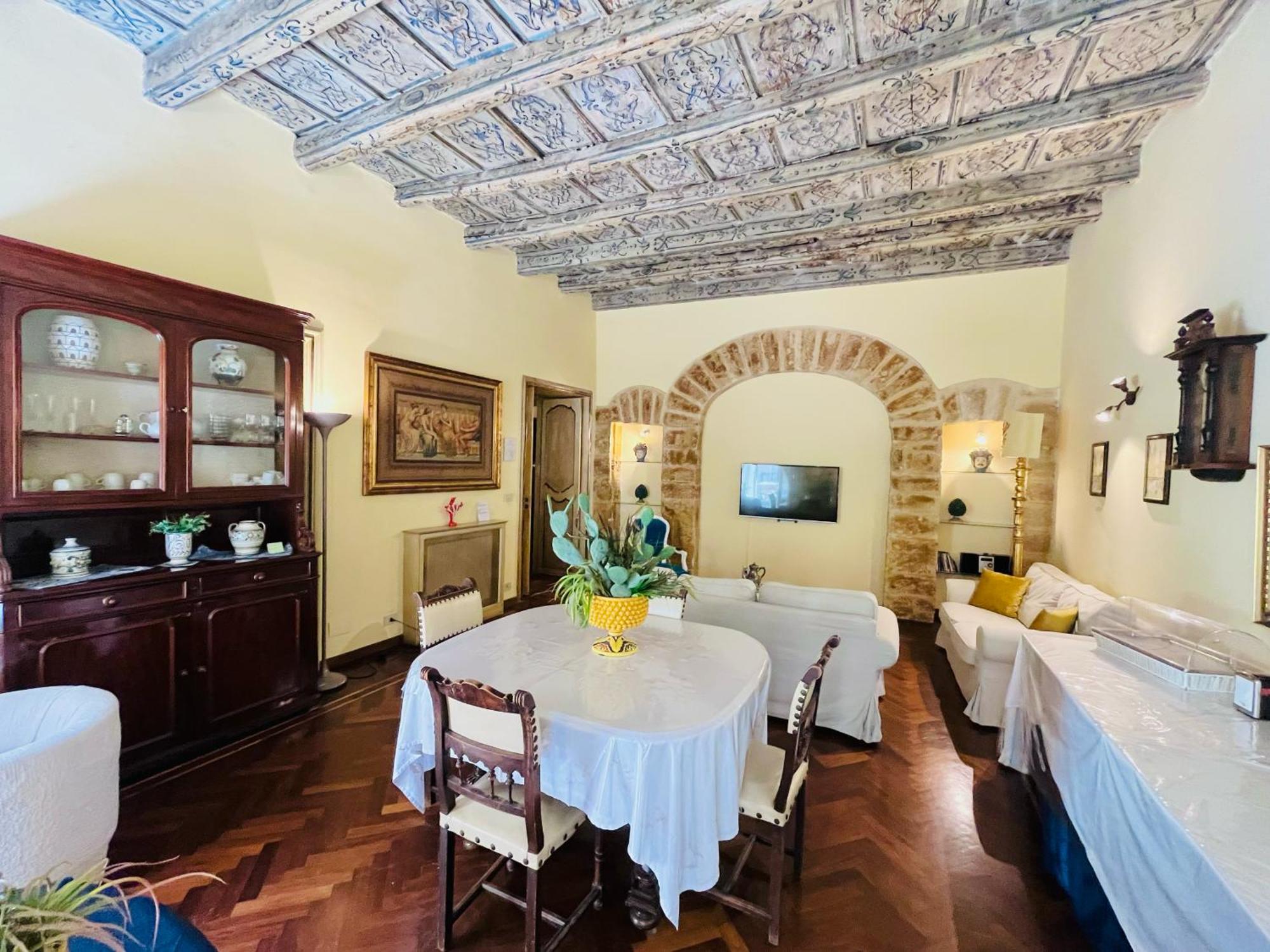 Bed and breakfast Antica Palermo R&B Extérieur photo